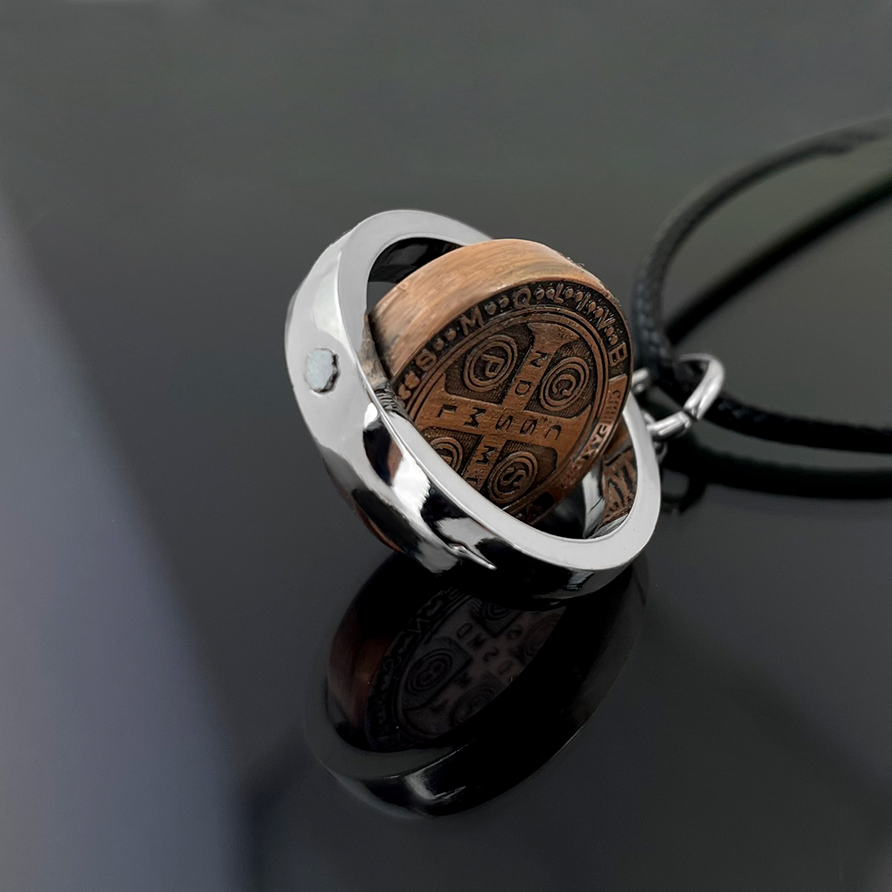 สร้อยคอเหรียญนักบุญเบเนดิกต์ให - Jewelry & Watches Sp Z Oo Janów Lubelski บทวิจารณ์และราคา