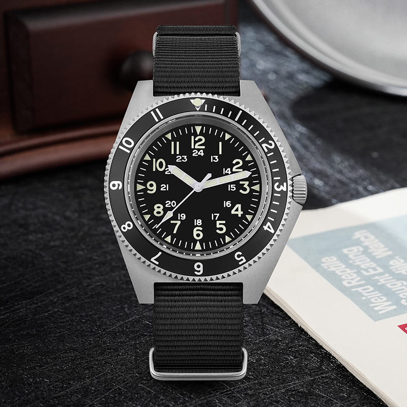 นาฬิกาควอตซ์ Watchdives รุ่น W - Jewelry And Watches Box บทวิจารณ์และราคา